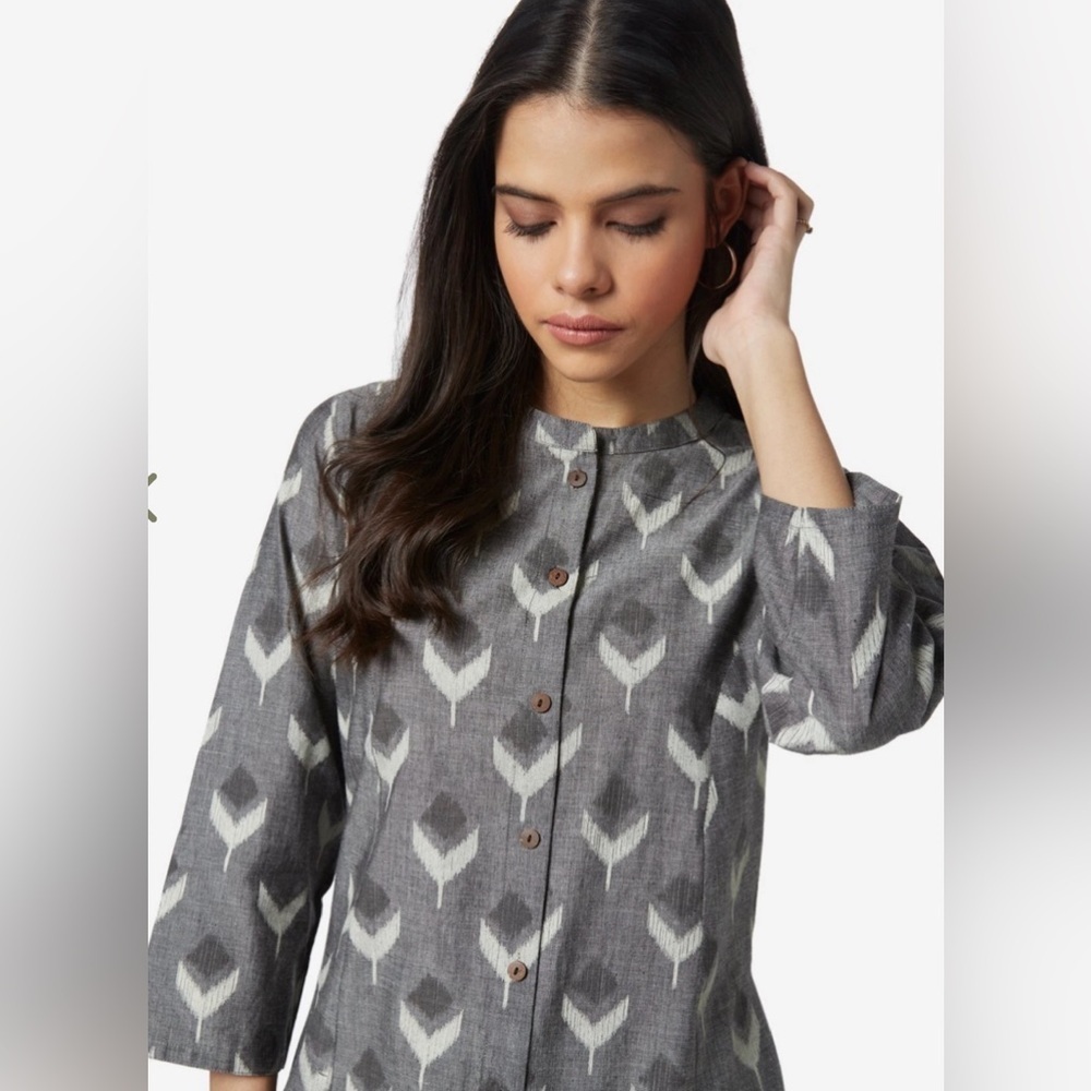 Utsa Grey Ikat Floral A-Line Kurta - Picture 4 of 13